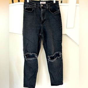 Vibrant Black Distressed Jean